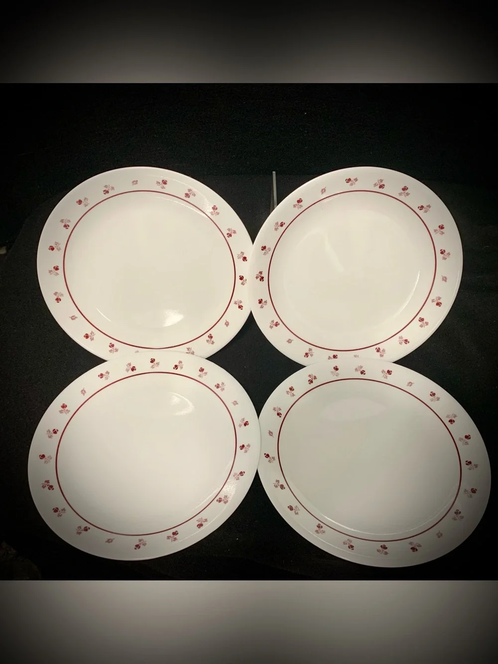 🔍 Corelle Burgundy Salad Plates | Set of (4)